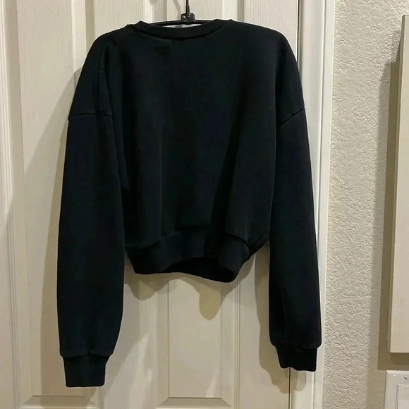 EUC Reformation Hunter Crop Sweatshirt 100% Organic Cotton Black Sz Small - Picture 5 of 12